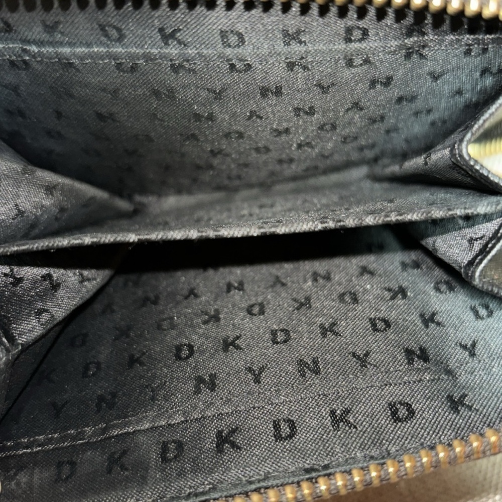 DKNY Small Logo Zip Around Wallet - Picture 8 of 12